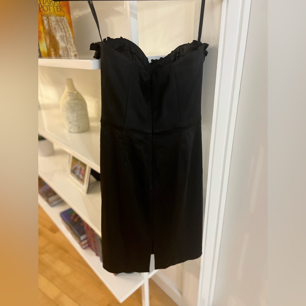 White House Black Market Black Strapless Ruffled Cocktail Dress Size 4